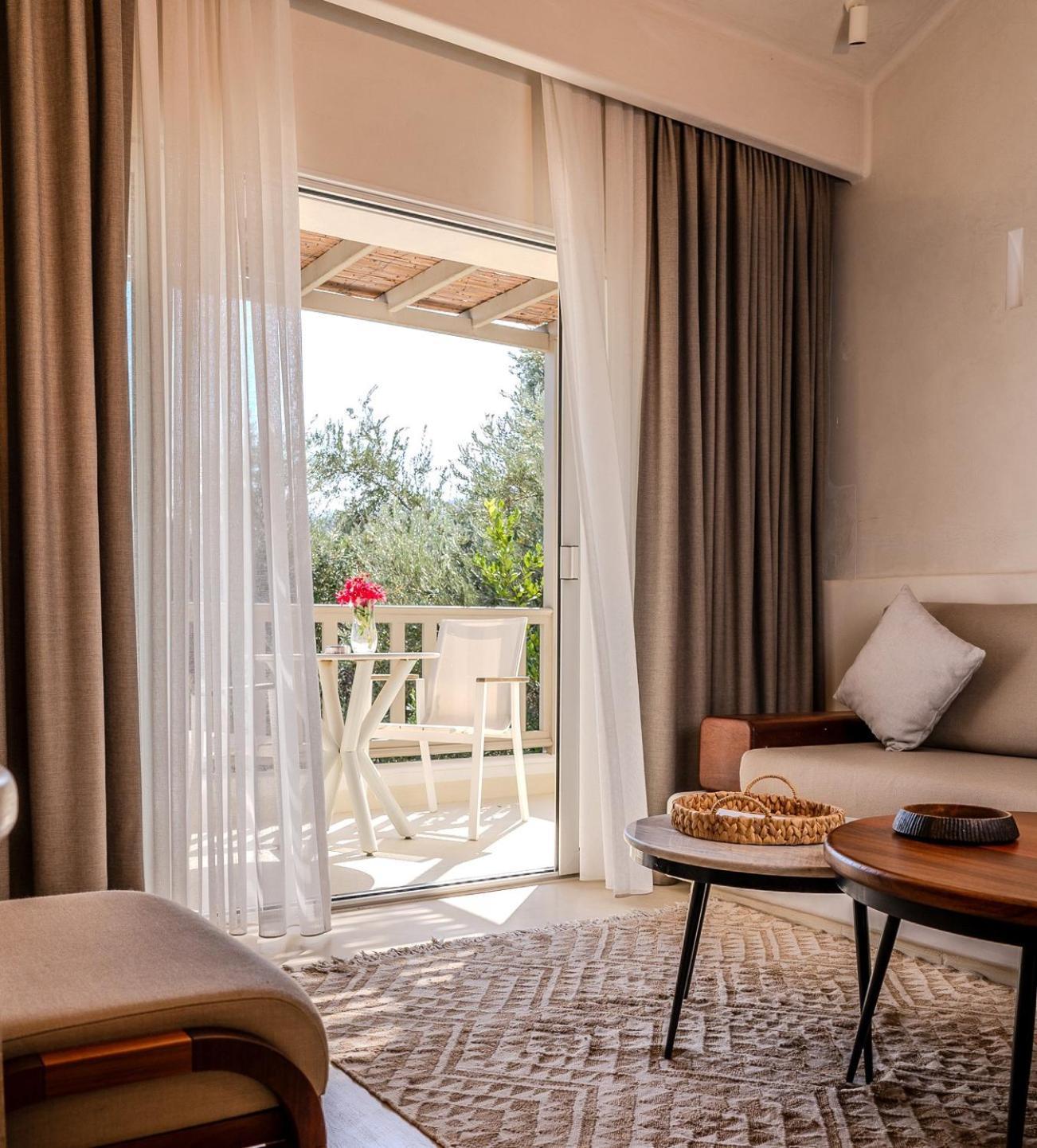 טורונץ' Pilos Suites מראה חיצוני תמונה